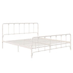 Letto in metallo stile rustico con testiera ricurva e dettagli a pinnacolo vintage