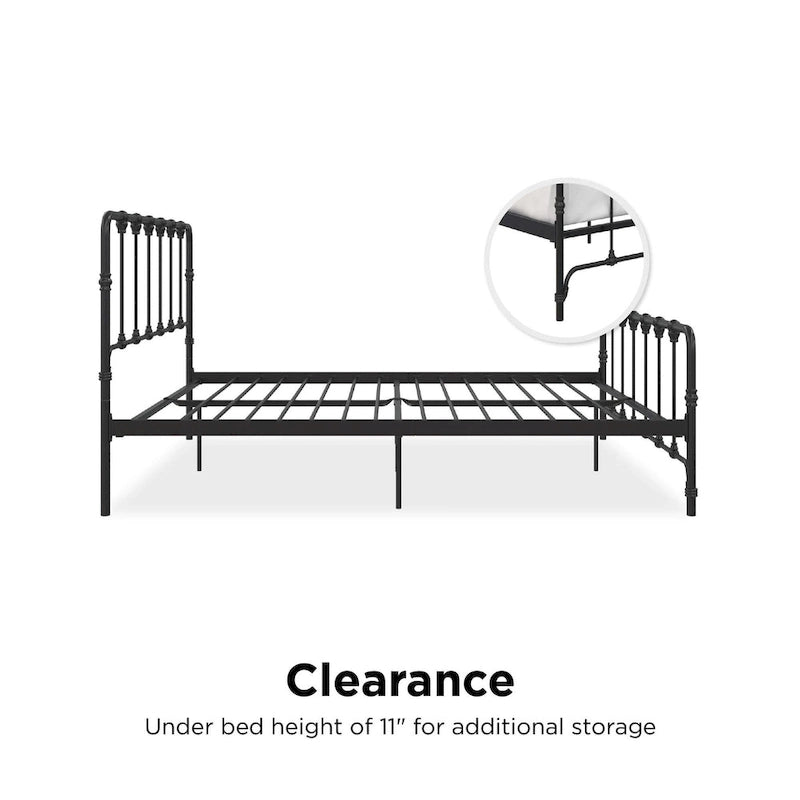 Letto in metallo stile rustico con testiera ricurva e dettagli a pinnacolo vintage