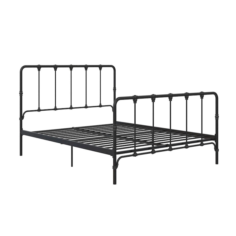 Letto in metallo stile rustico con testiera ricurva e dettagli a pinnacolo vintage