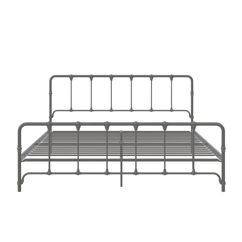 Letto in metallo stile rustico con testiera ricurva e dettagli a pinnacolo vintage