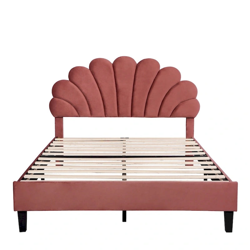 Letto imbottito con testiera floreale
