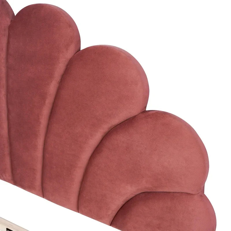 Letto imbottito con testiera floreale