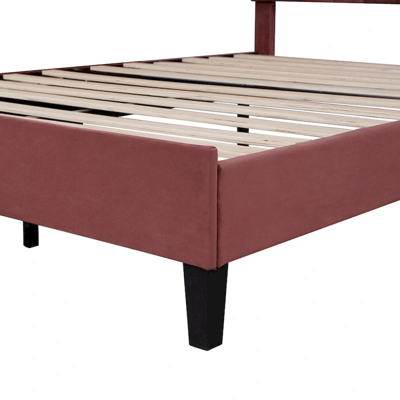 Letto imbottito con testiera floreale