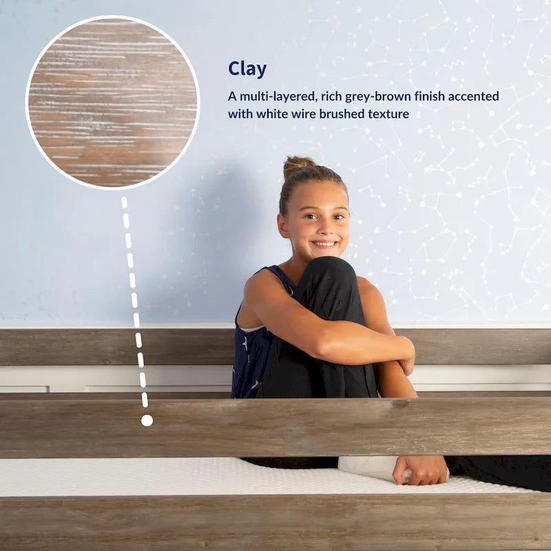 Letto a soppalco basso classico singolo con scale, scivolo facile e tenda