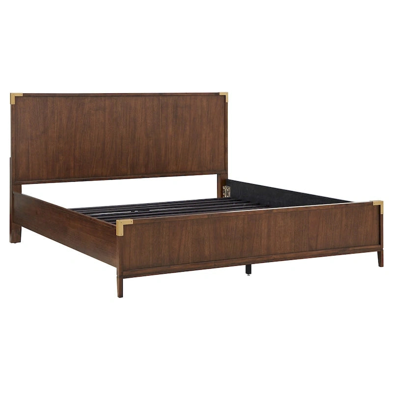 Letto a piattaforma a profilo basso con staffe ad accento oro in stile Campaign