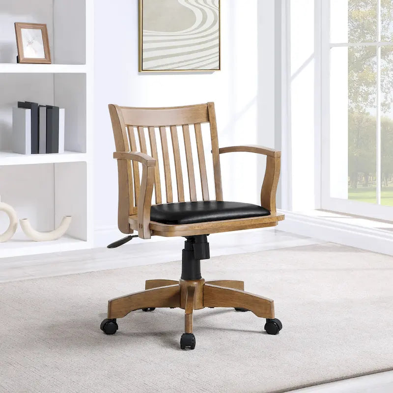 Sedia da banchiere vintage imbottita in legno con regolazione pneumatica dell'altezza