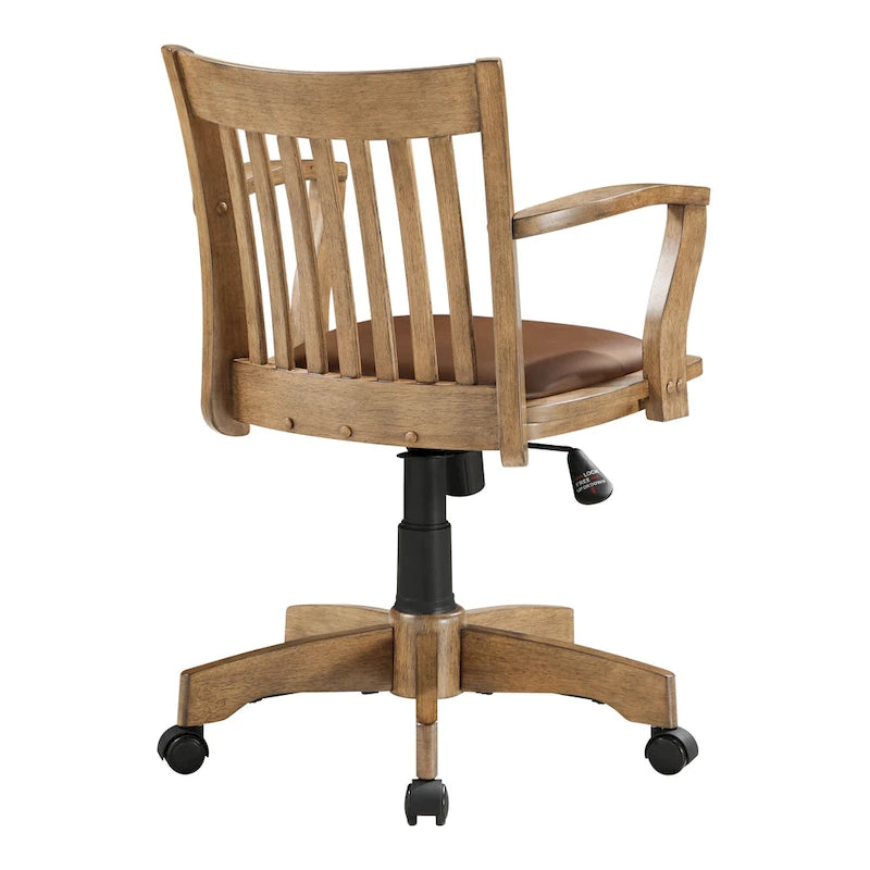 Sedia da banchiere vintage imbottita in legno con regolazione pneumatica dell'altezza