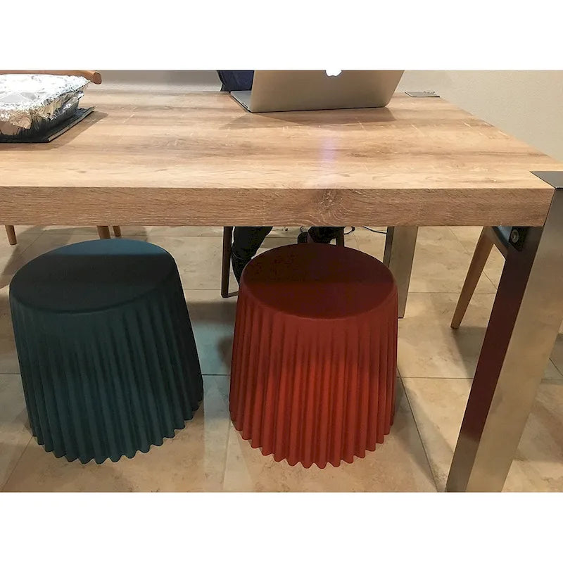 Sedie impilabili moderne per ristorante Tavolino impilabile Cupcake per soggiorno, sala relax, vanità, camera da letto, ufficio senza schienale